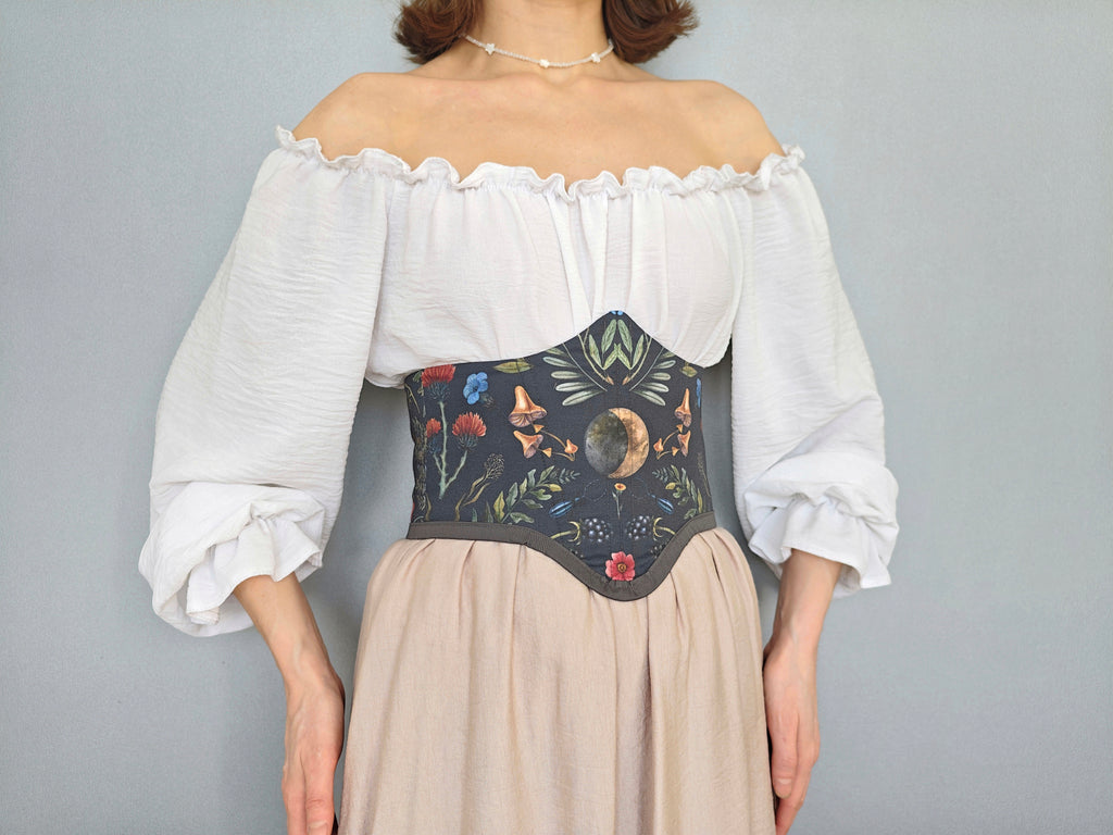 Mothwing Corset