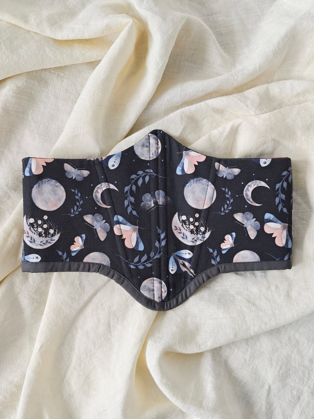 Mothwing Corset