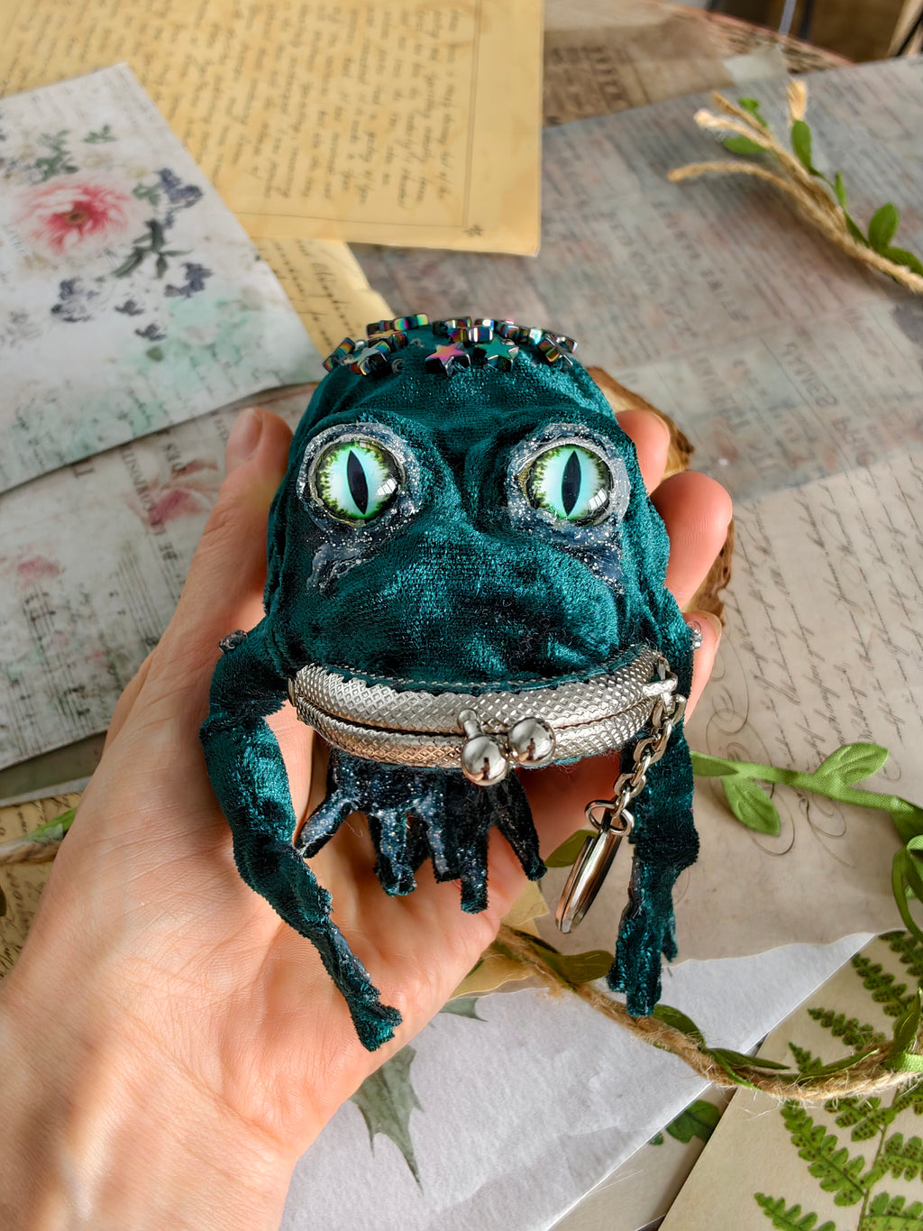 Frog Keychain Purse