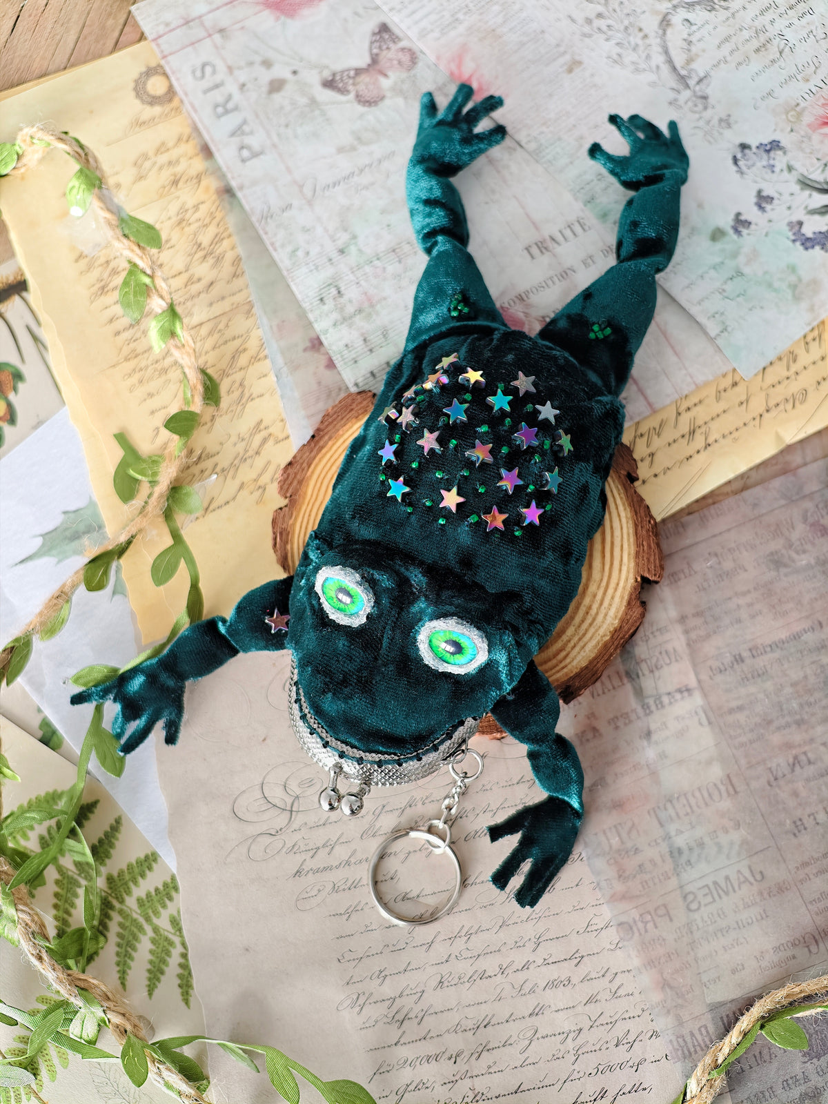 Frog Keychain Purse