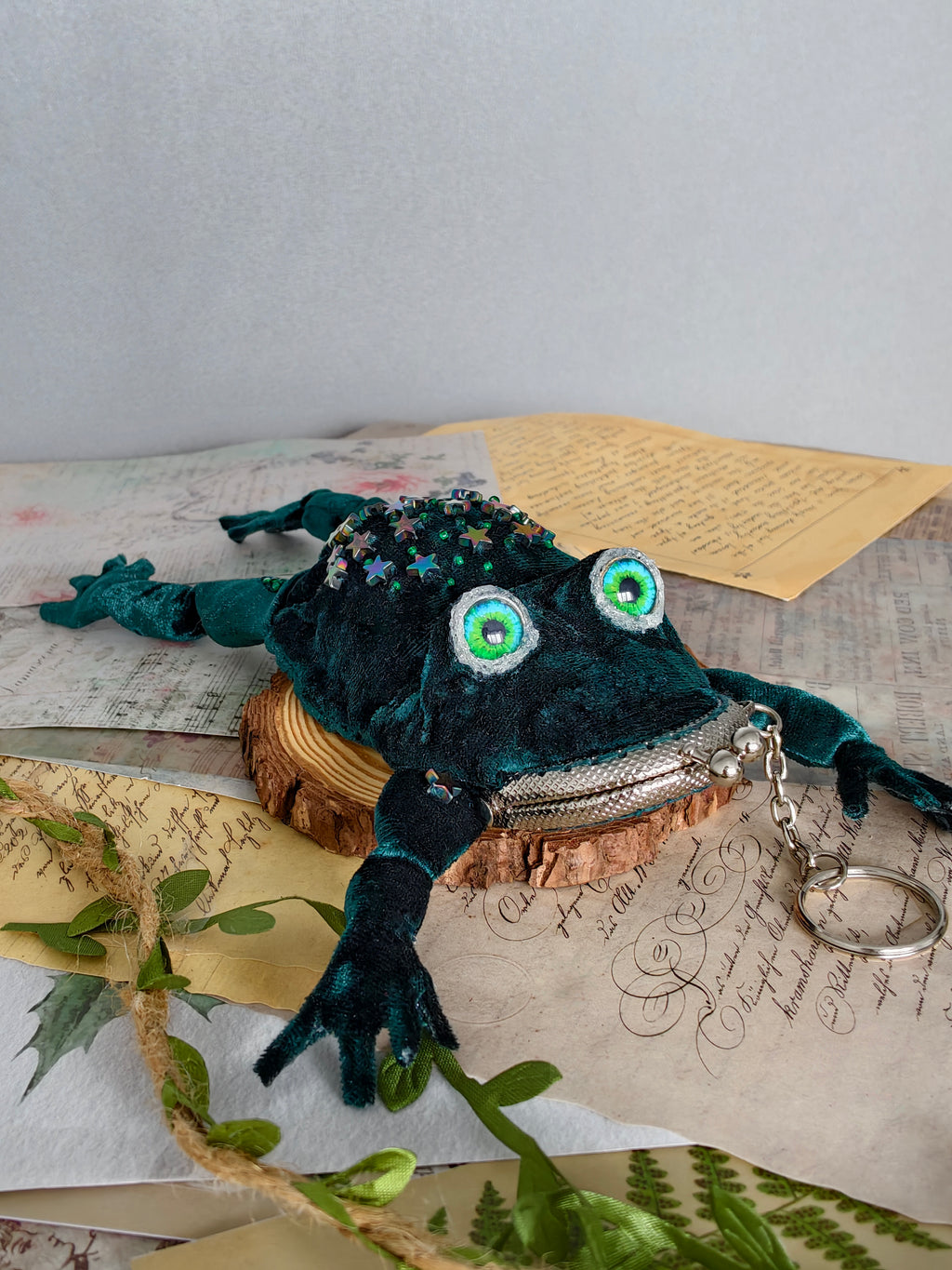 Frog Keychain Purse