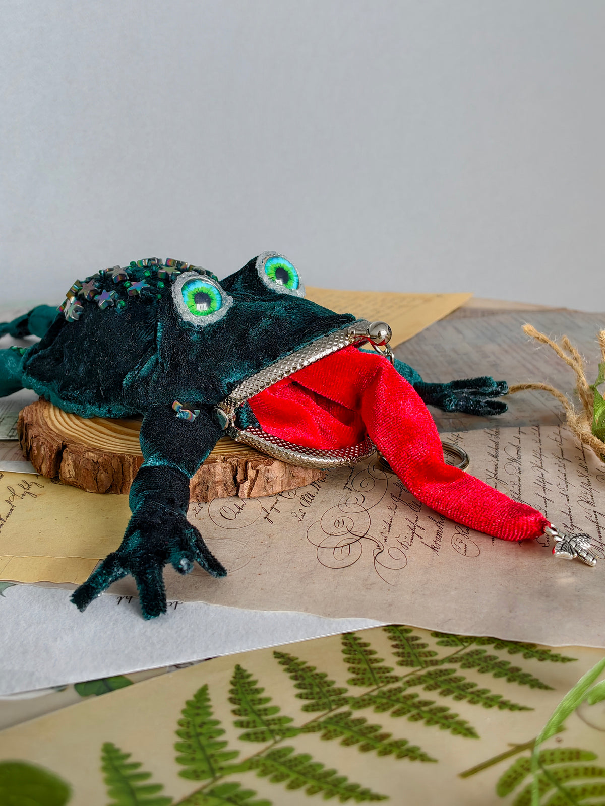 Frog Keychain Purse