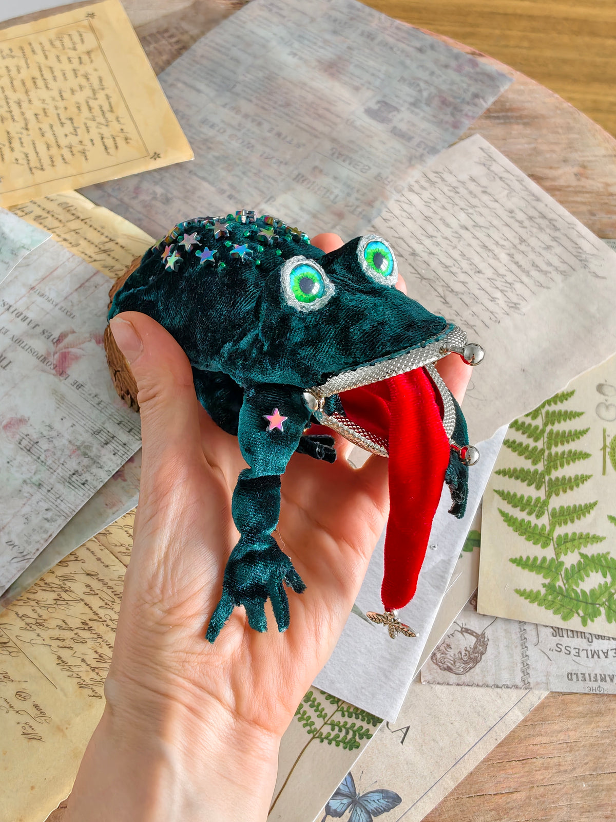 Frog Keychain Purse