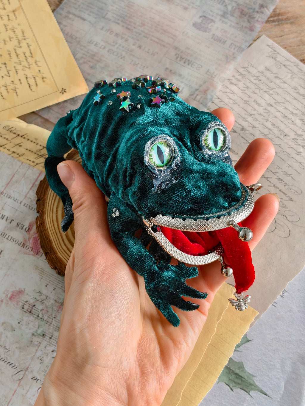 Frog Keychain Purse