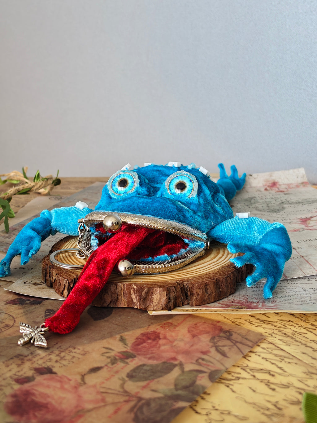 Frog Keychain Purse