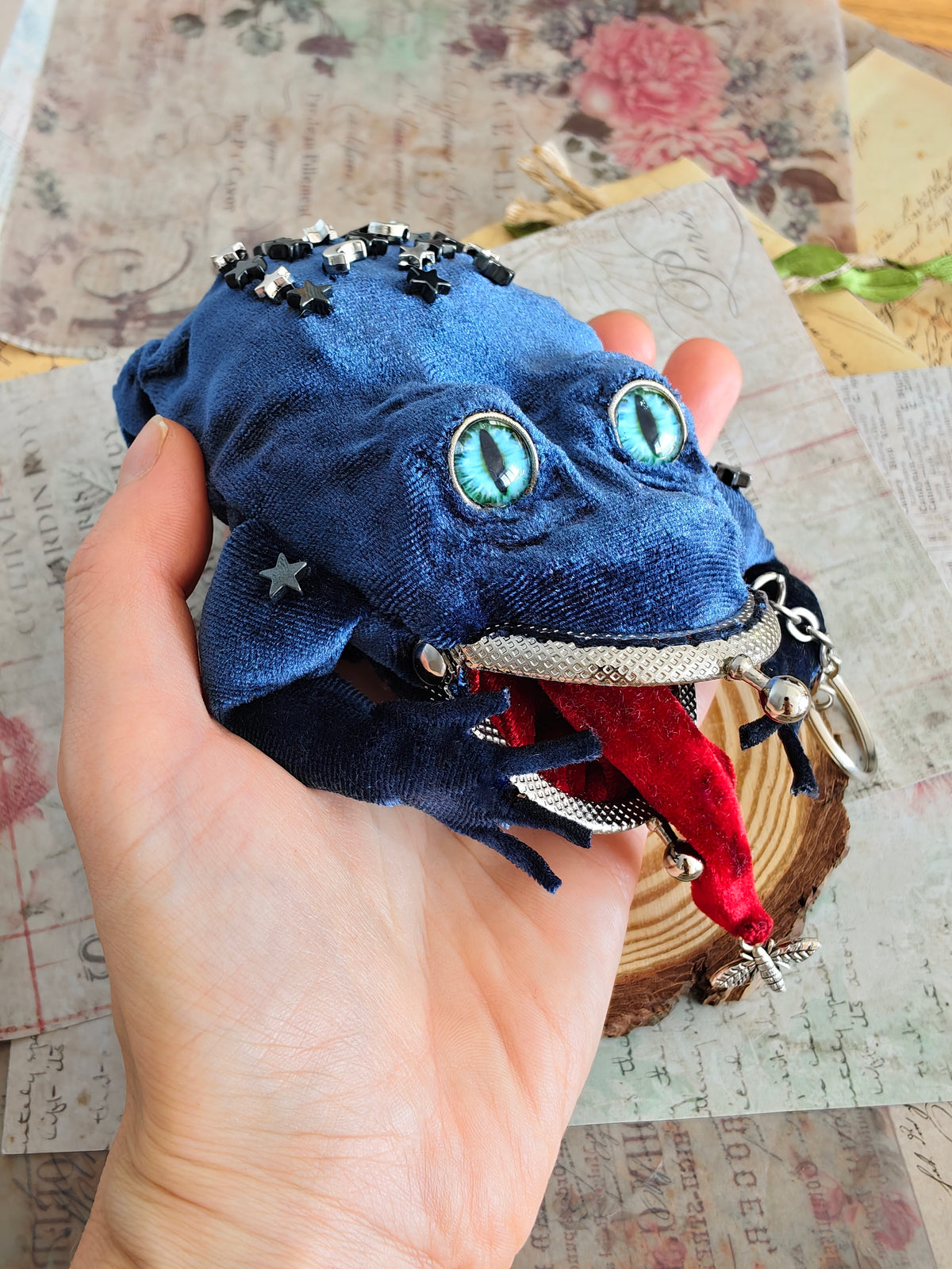 Frog Keychain Purse