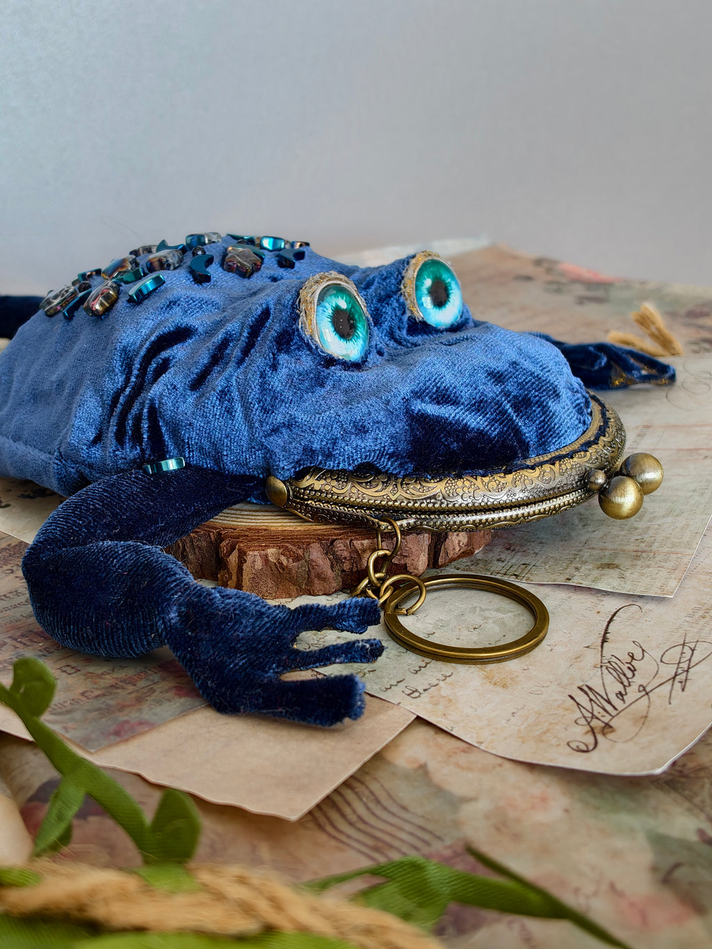 Frog Keychain Purse