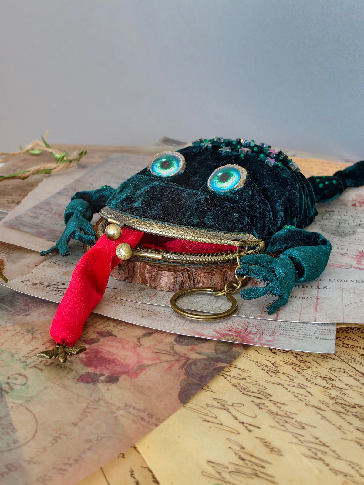 Frog Keychain Purse