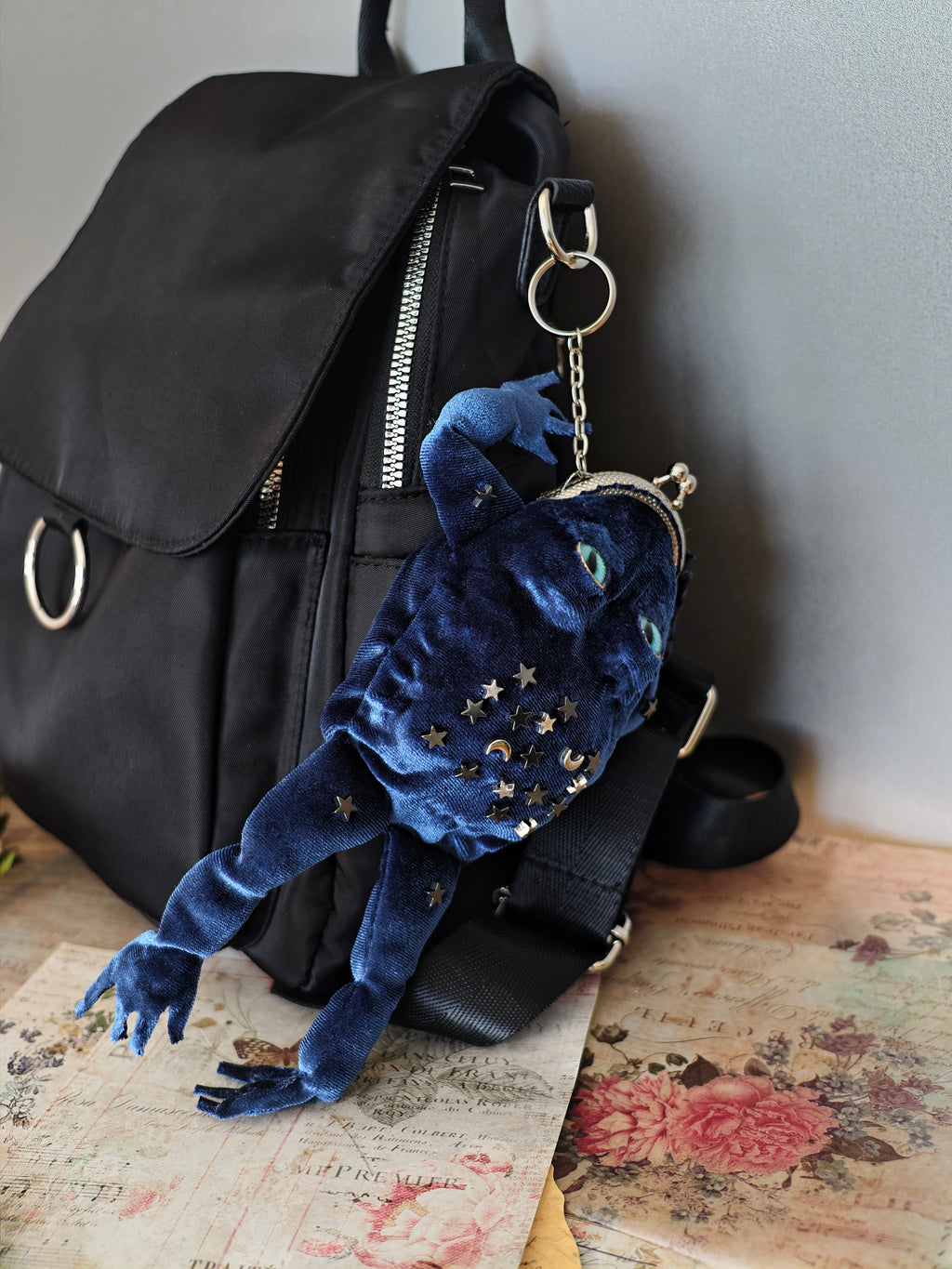 Frog Keychain Purse