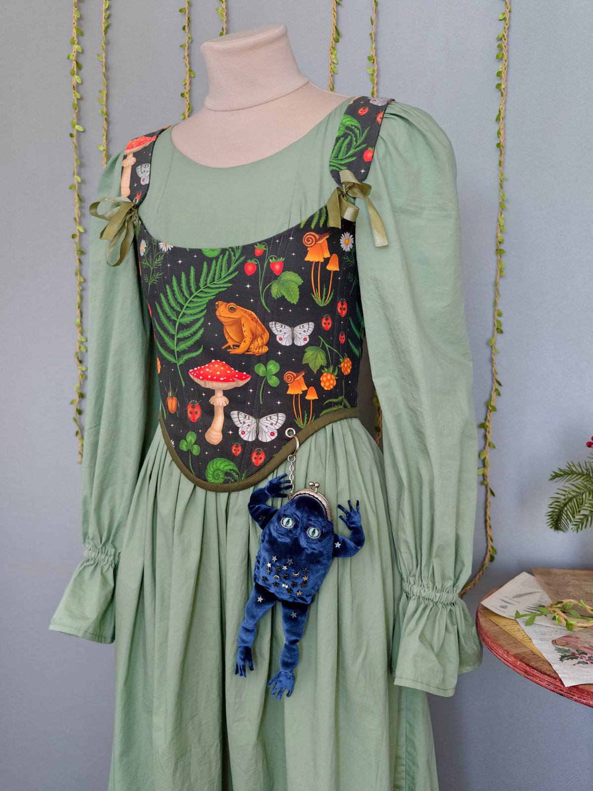 Frog Keychain Purse
