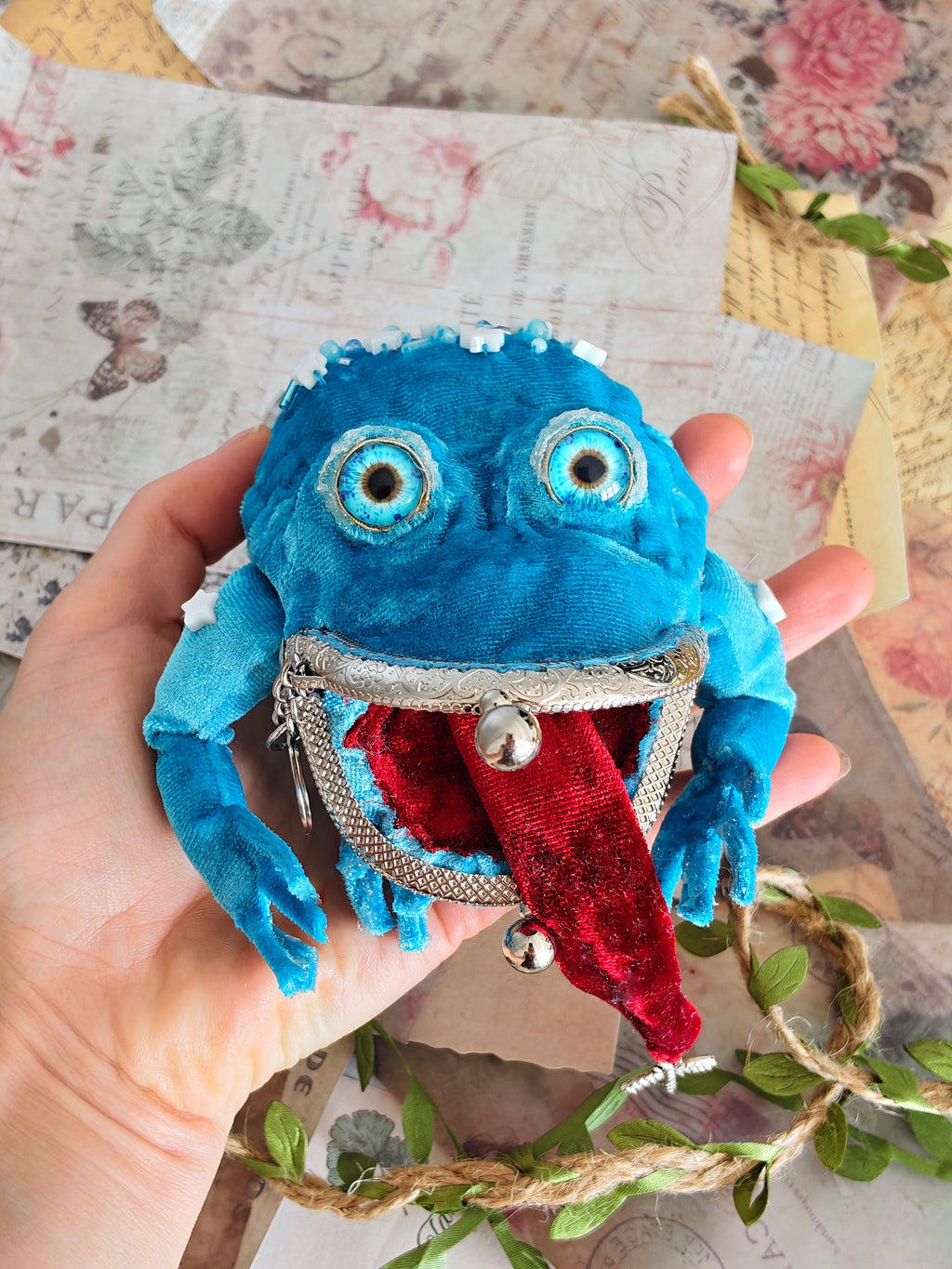 Frog Keychain Purse