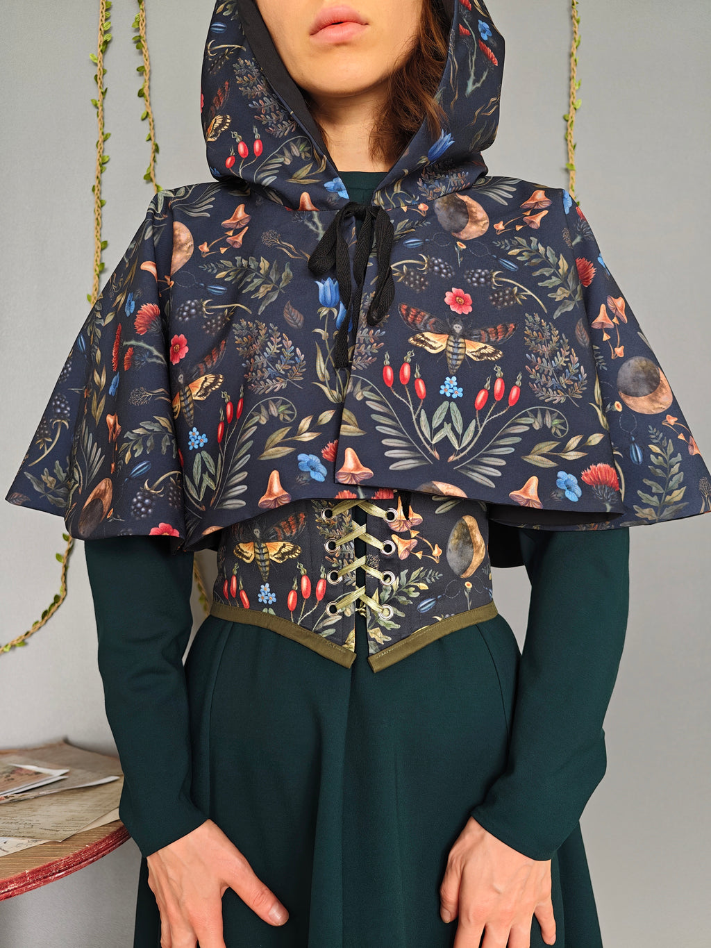 Woodland Whispers Capelet